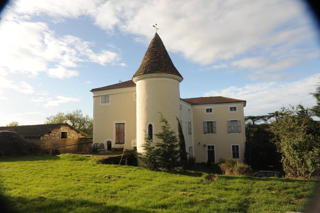 Chambres D'Hotes Du Chateau De Saint SulpiceLa Sauvetat-sur-Lède エクステリア 写真